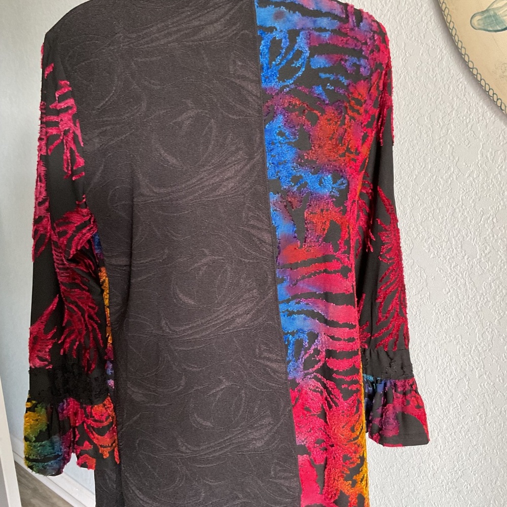 Here’s The Top You Were Looking For - Picture 4 of 5